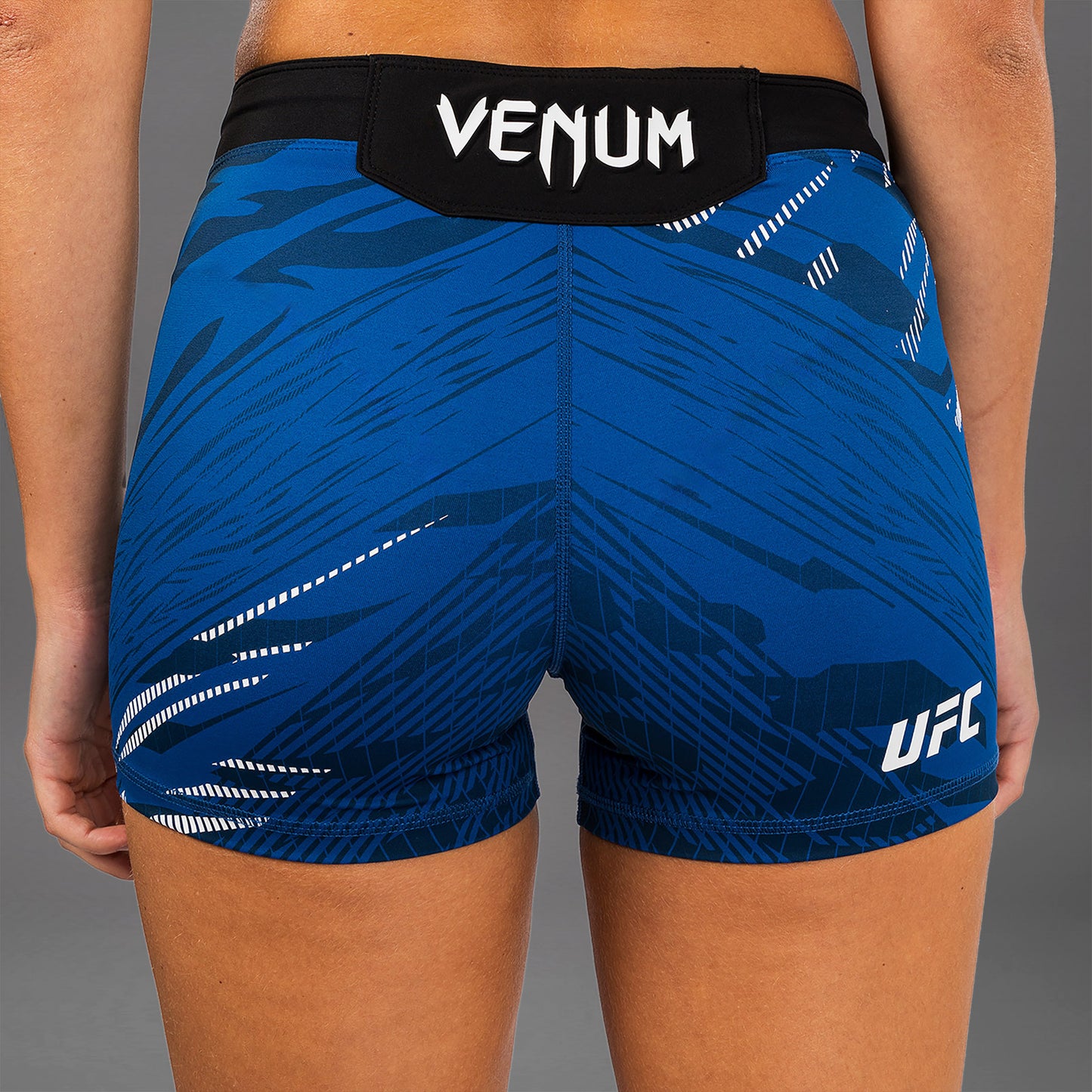 UFC Fusion by Venum 여성용 발리 투도 쇼츠 – 숏 핏 – 블루