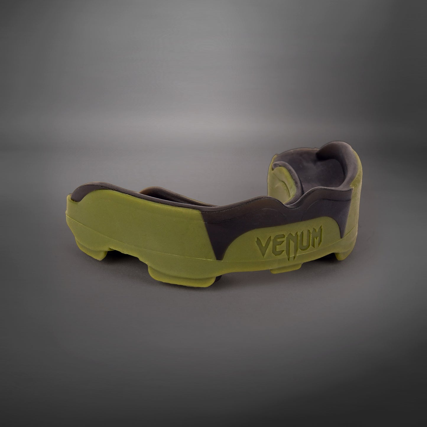 Venum Predator 마우스피스