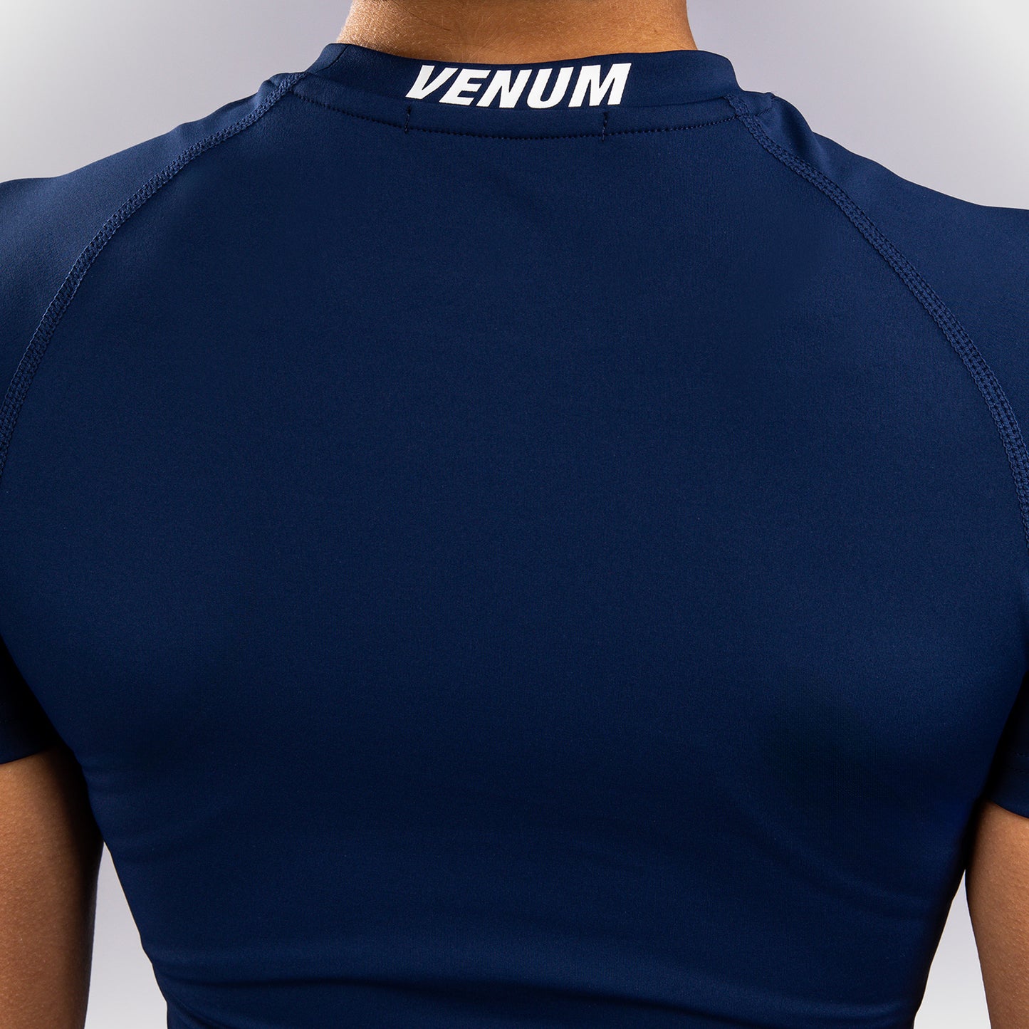 Venum Aero XT 여성용 래쉬가드 반팔 – 인디고