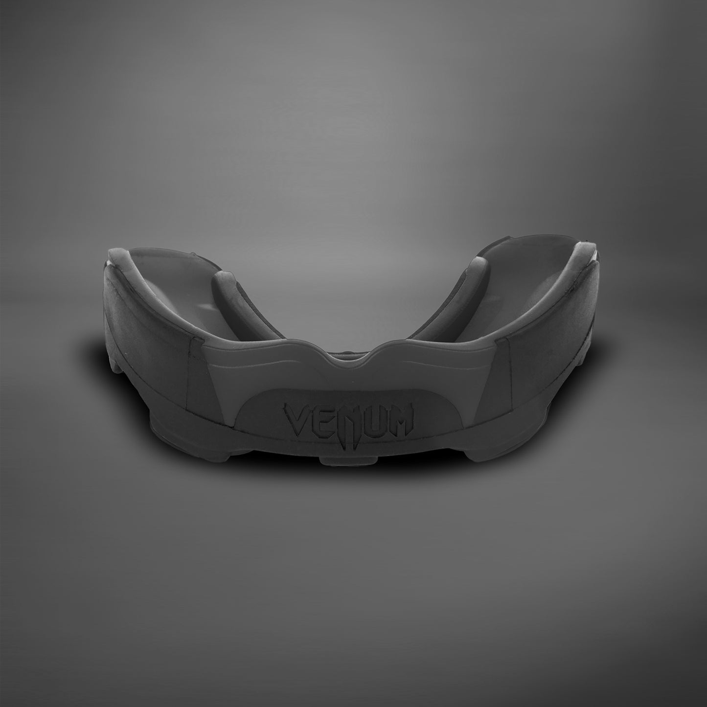 Venum Predator 마우스피스