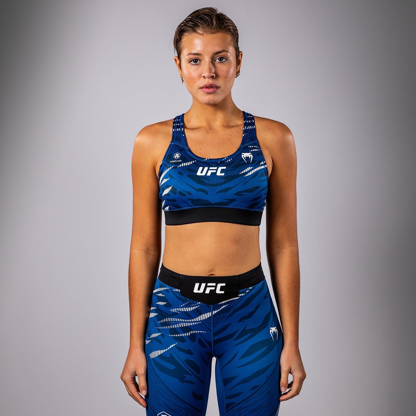 UFC Fusion by Venum Authentic Fight Night 여성용 스포츠 브라 – 블루