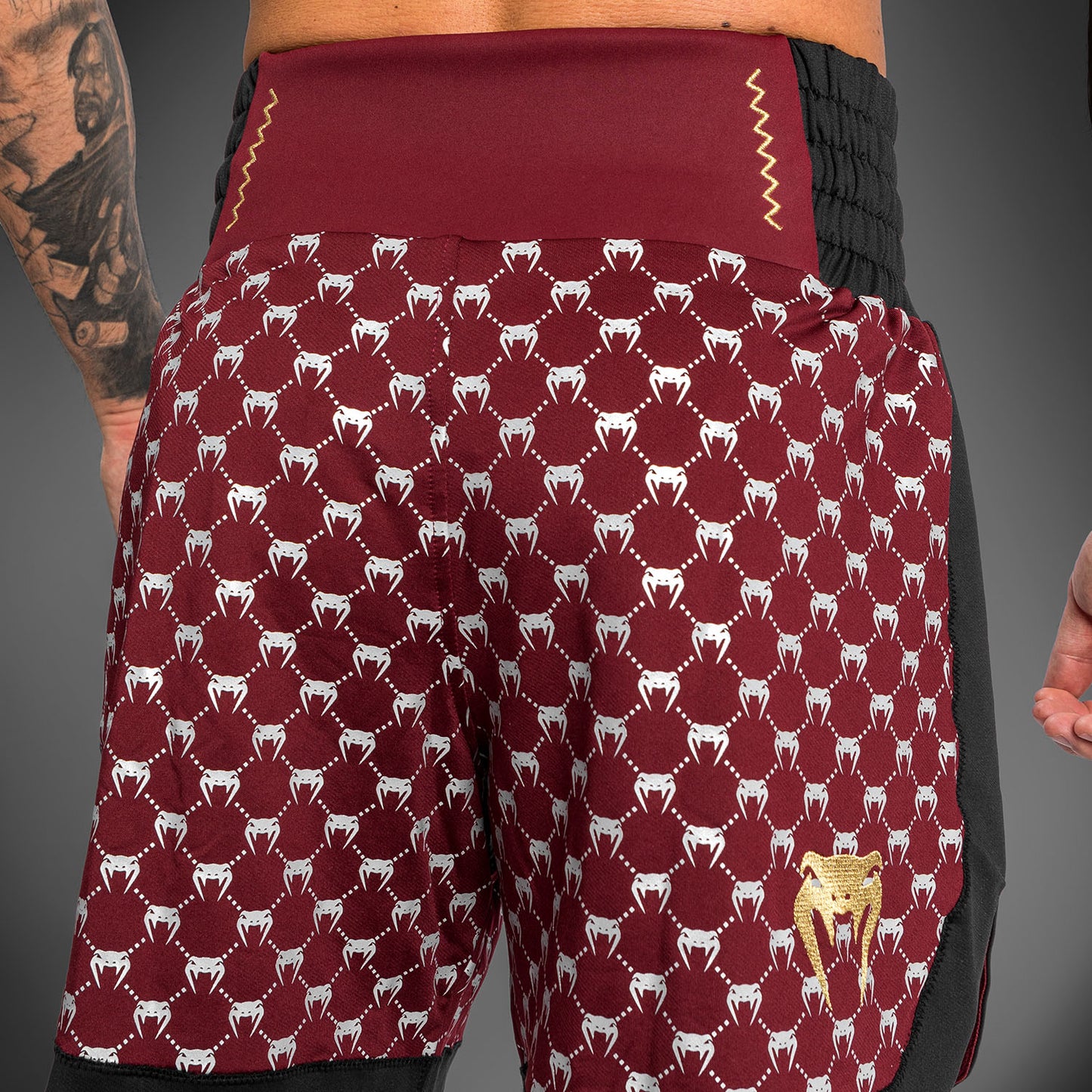 Venum Monogram 복싱 쇼츠 – 블랙/버건디