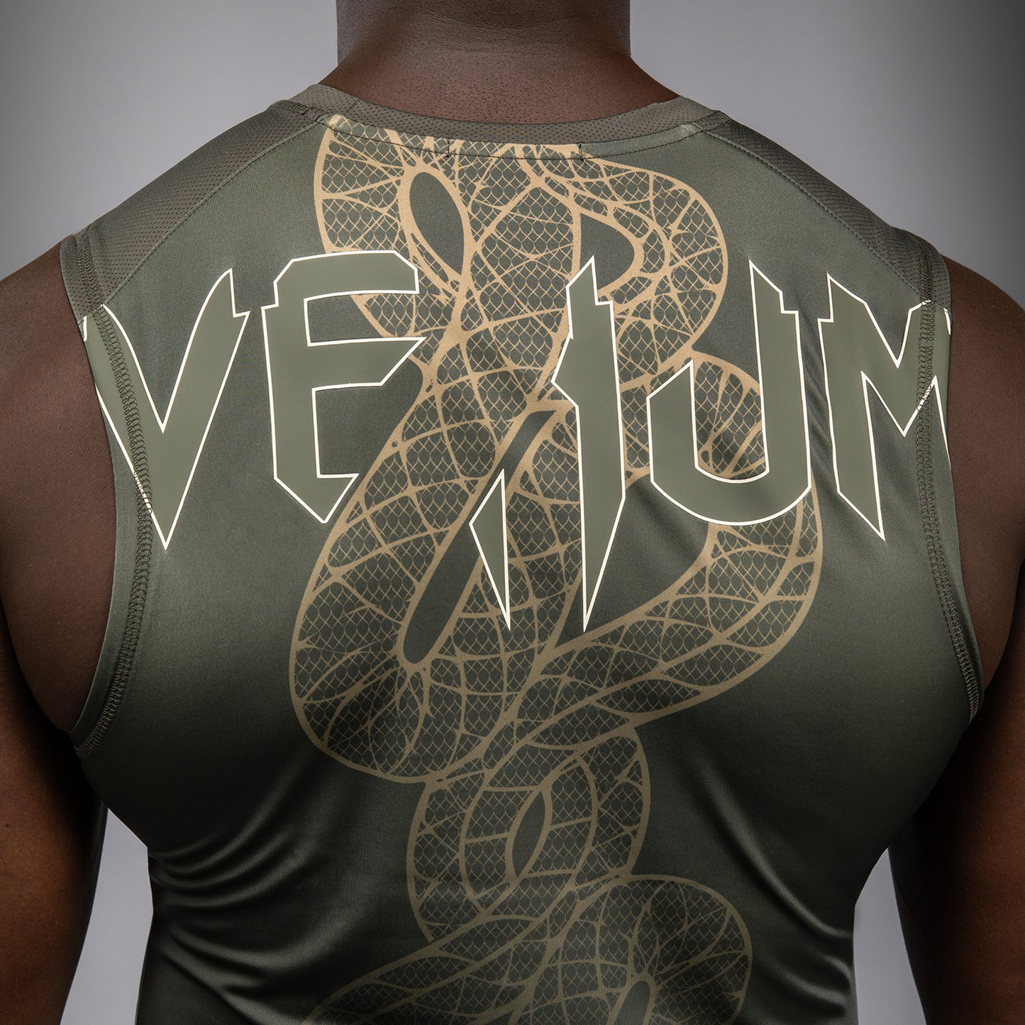 Venum Serpenti 민소매 래쉬가드 – 카키/브론즈/아이보리