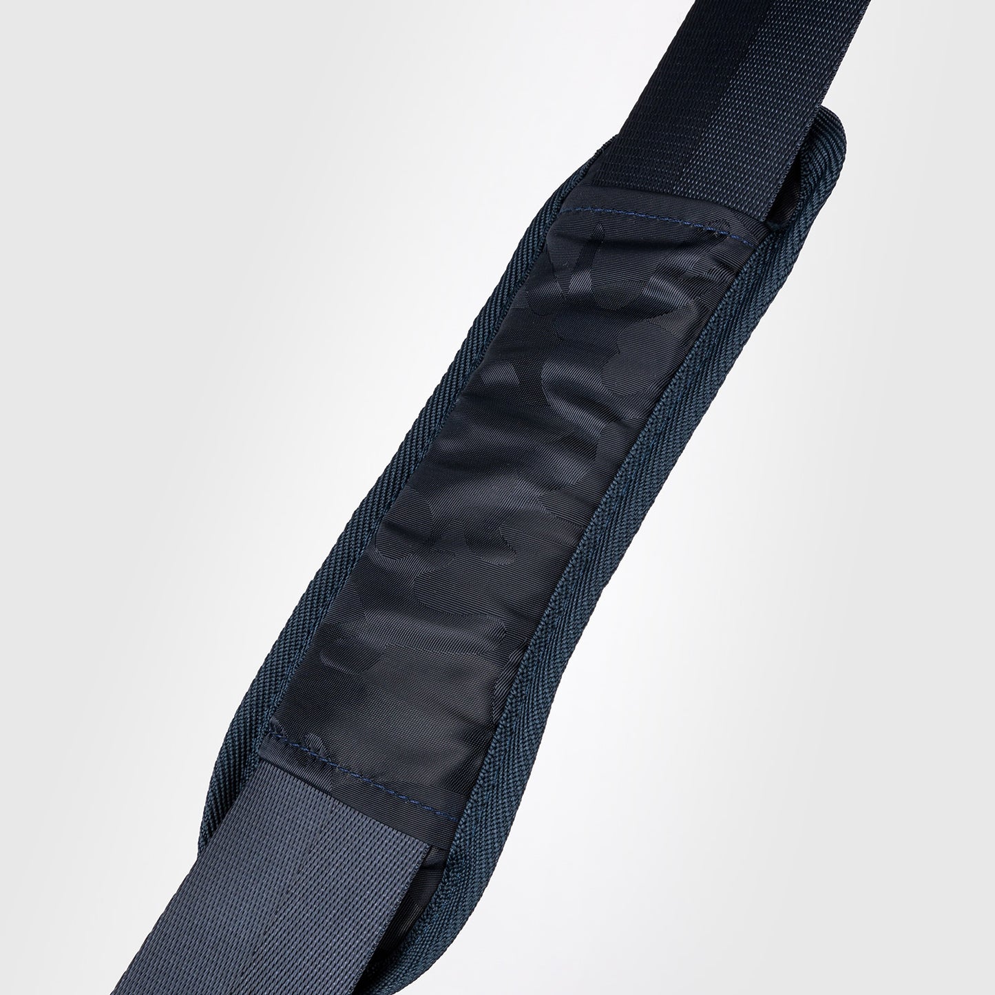 Venum Trainer Lite 스포츠백 (48L) – 카모/블루