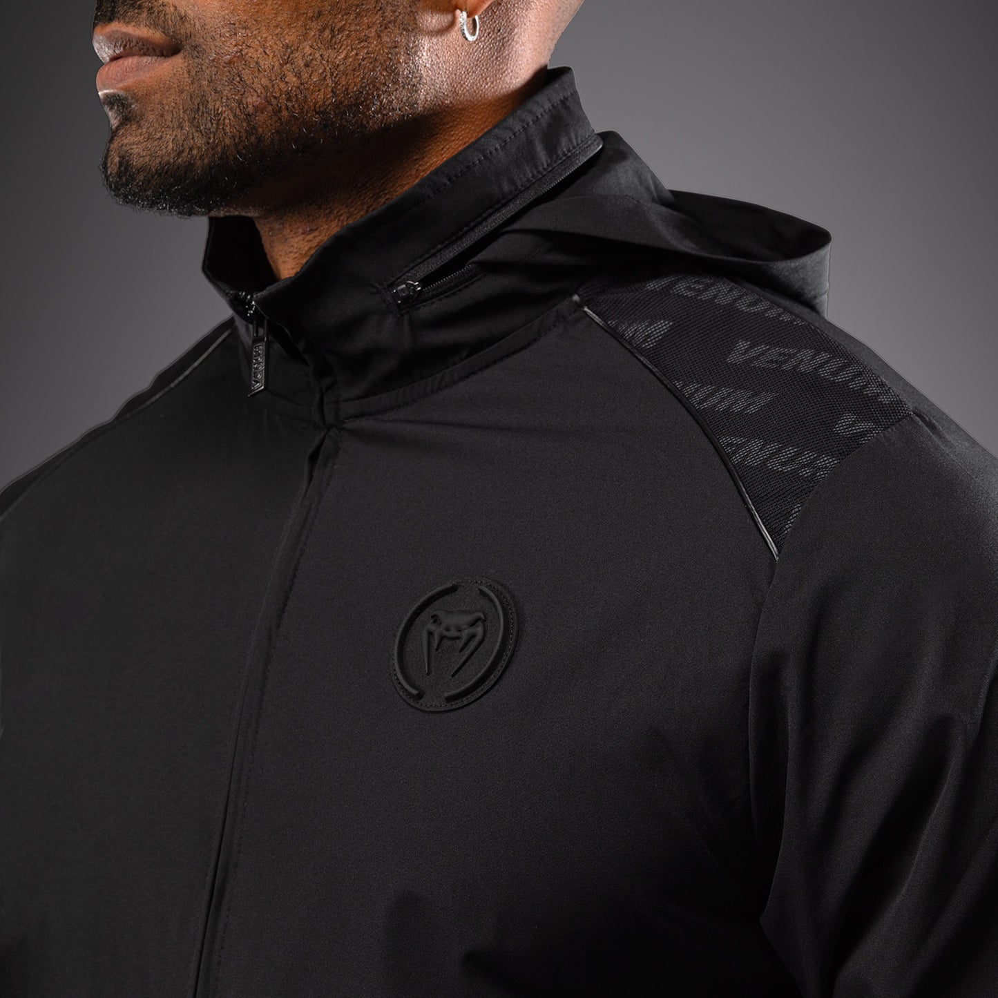 Venum Cargo Light Aero 트랙 자켓 – 블랙