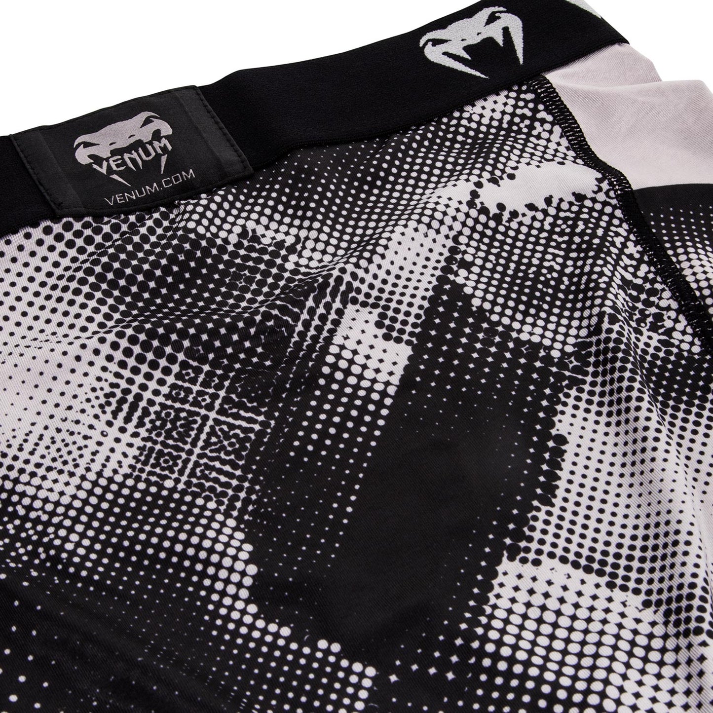 Venum Technical Compression Shorts - Black/Grey