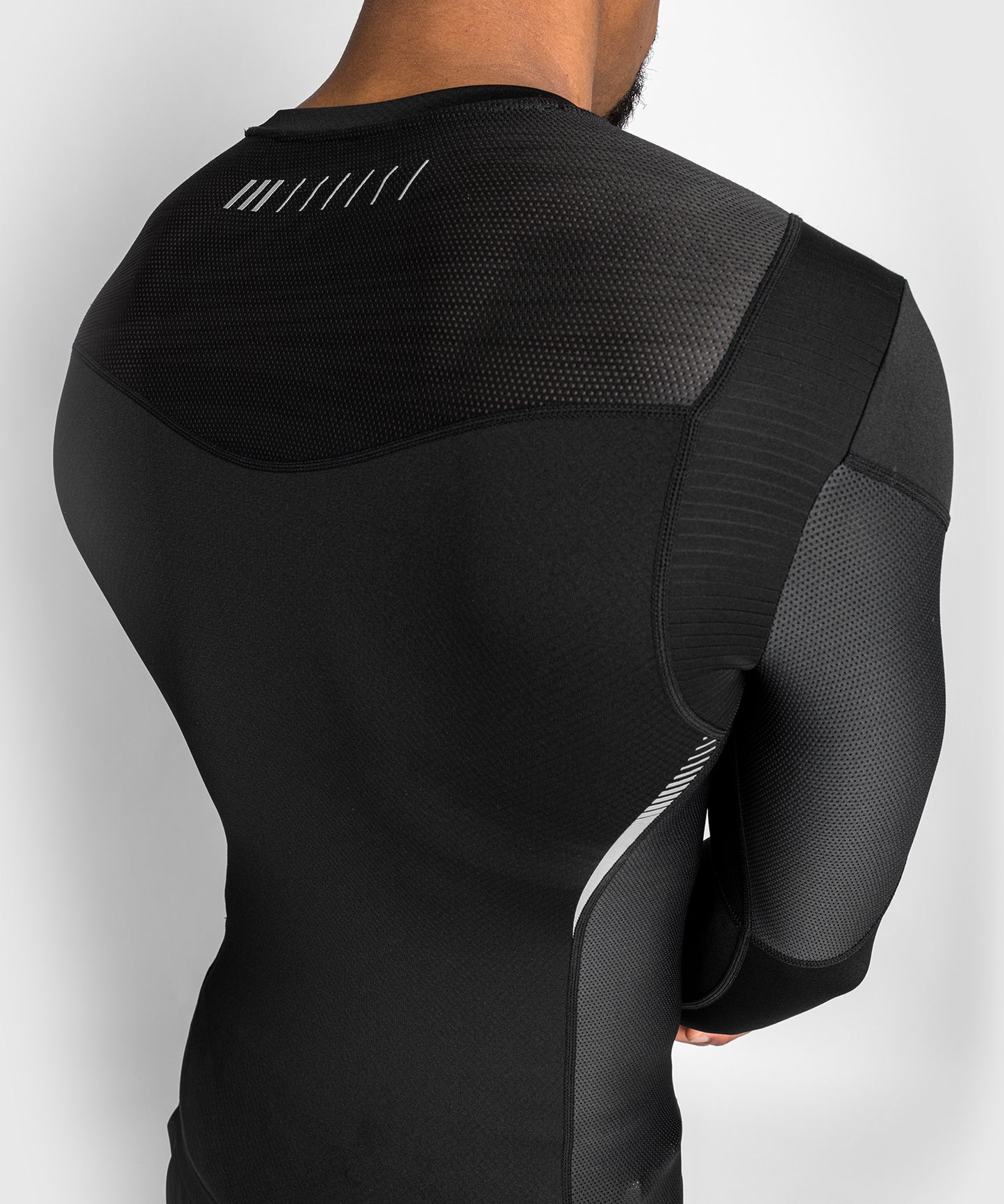 Venum Tempest 2.0 Rashguard Long Sleeves – Black/Grey