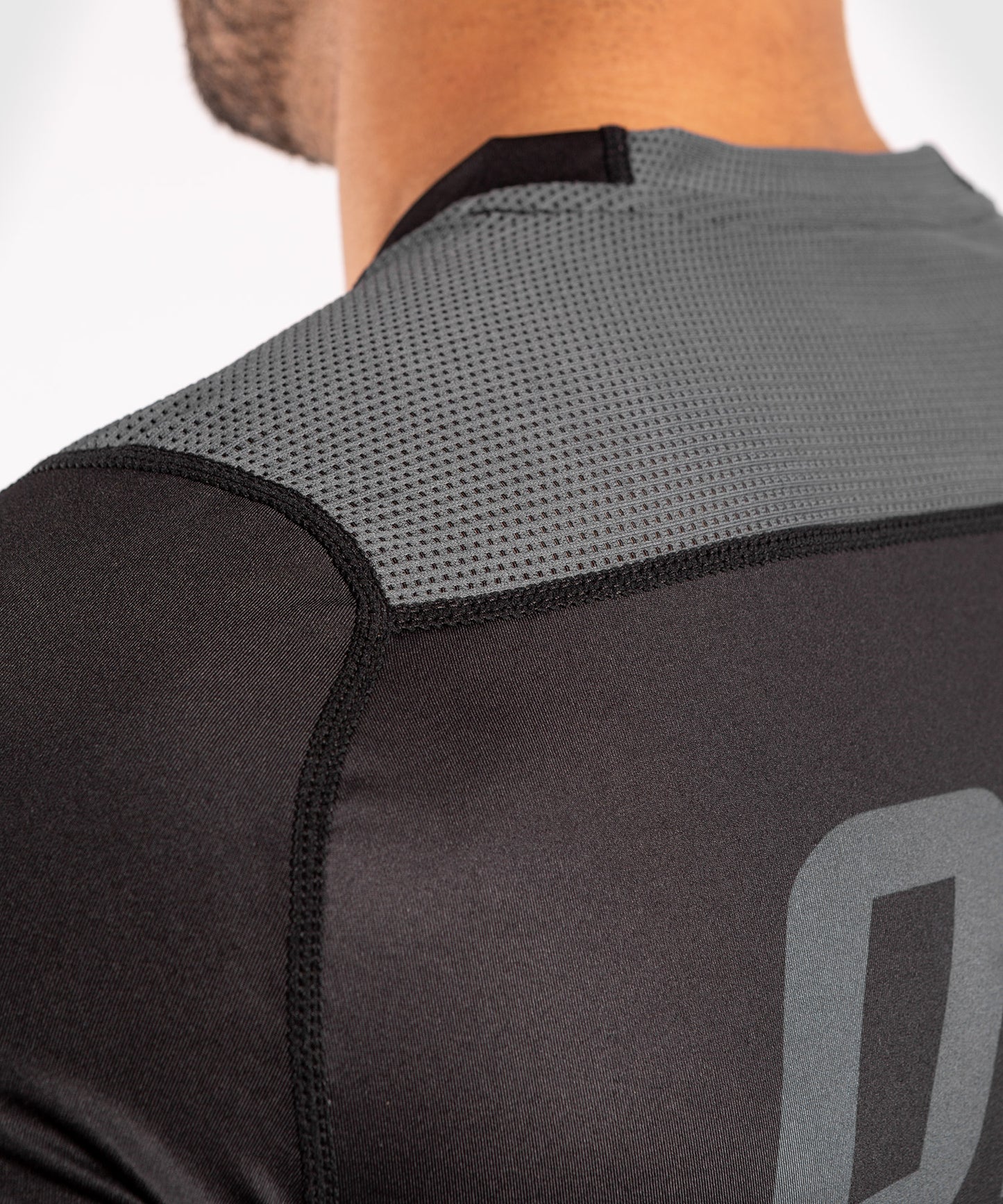 Venum ONE FC Impact Dry Tech T-Shirt - Black/Black