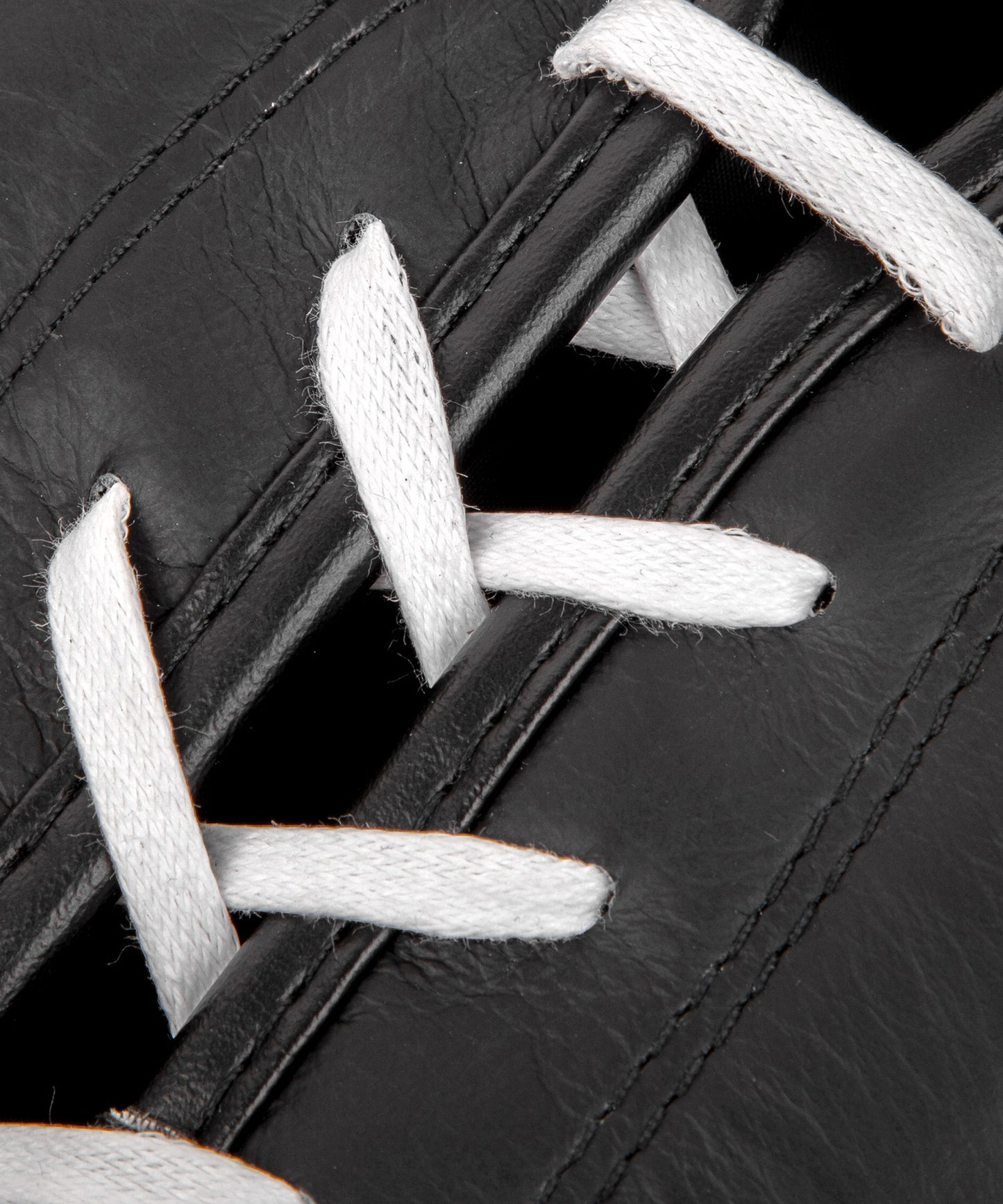 Venum Hammer Pro Boxing Gloves - With Laces - Black/White