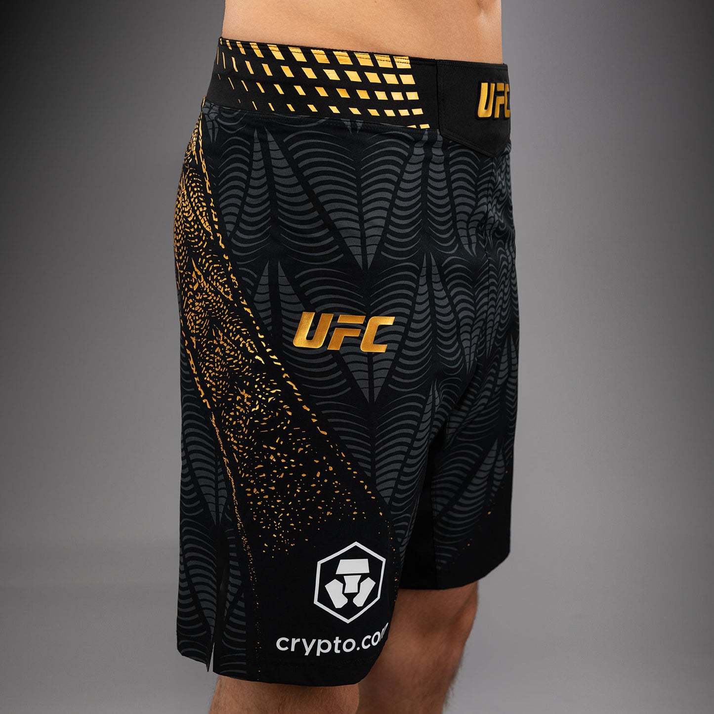 남성용 UFC Zenith by Venum Champion 오센틱 파이트 나이트 롱 핏 파이트 쇼츠