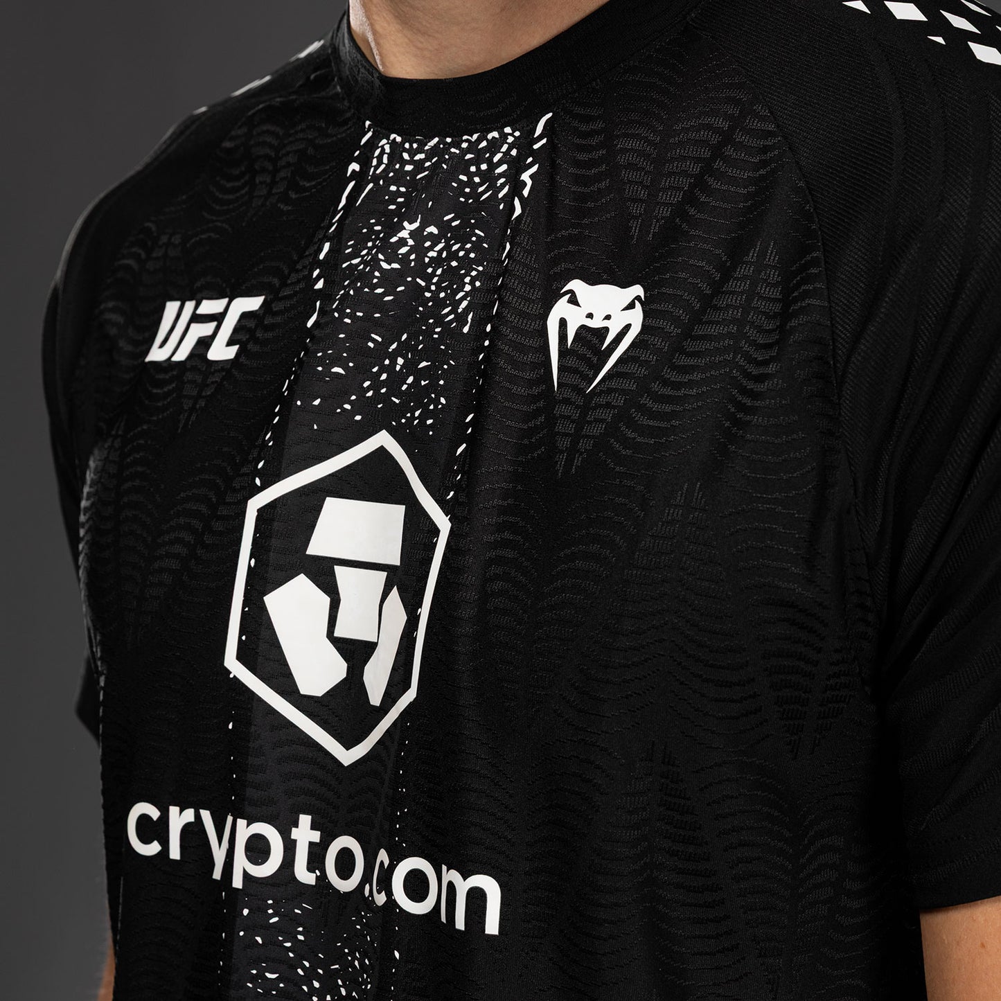 남성용 UFC Zenith by Venum 블랙 어센틱 파이트 나이트 워크아웃 저지