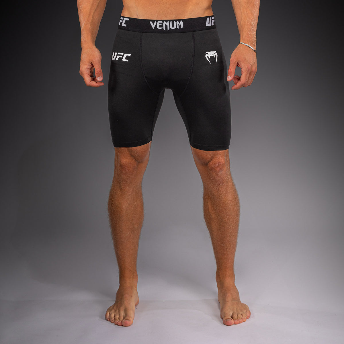 Venum UFC Unity by Venum Authentic Fight Week 남성 기능성 컴프레션 쇼츠 - 블랙