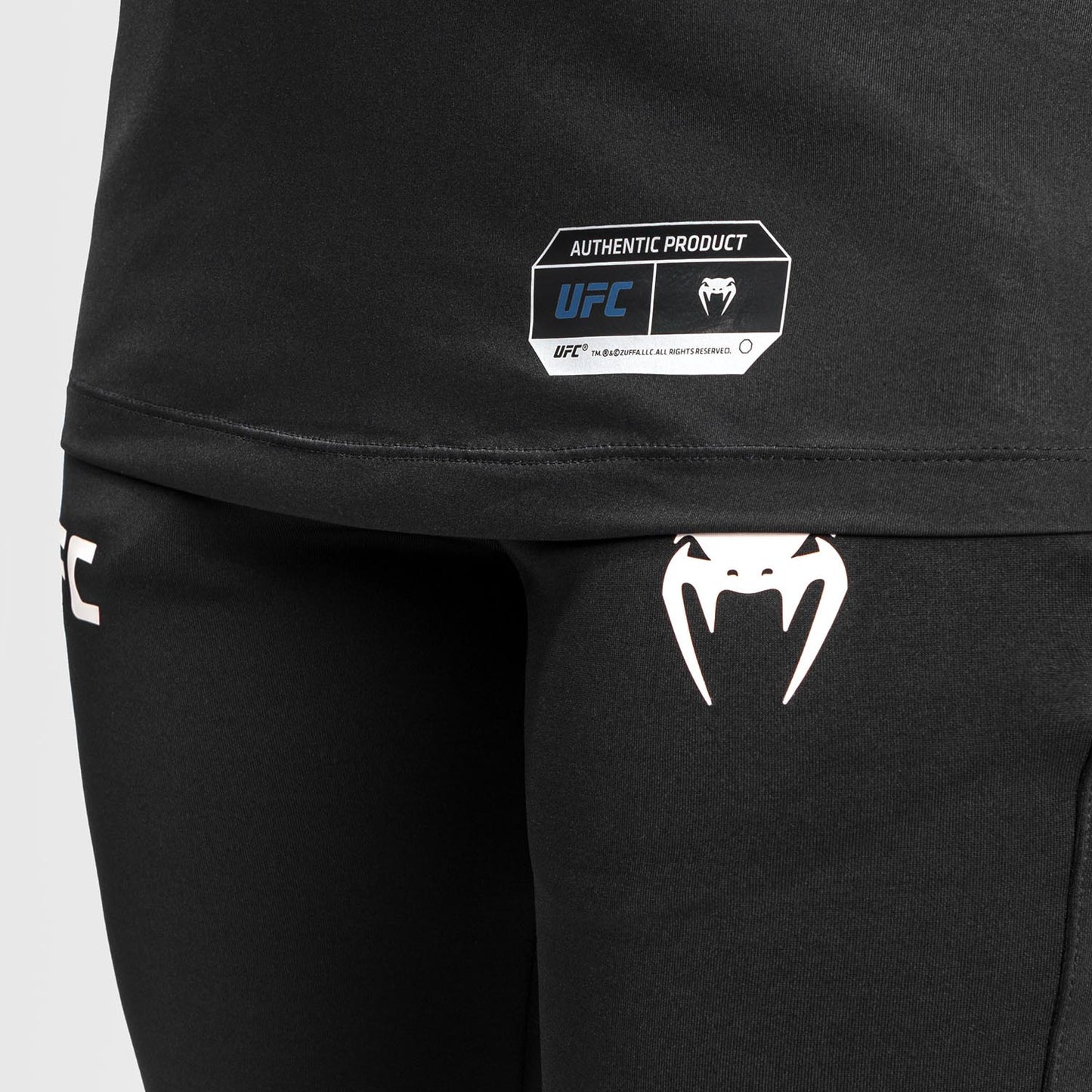 UFC Authentic Fight Night 2.0 Kit By Venum 여성용 워크아웃 저지 – 미드나잇 에디션