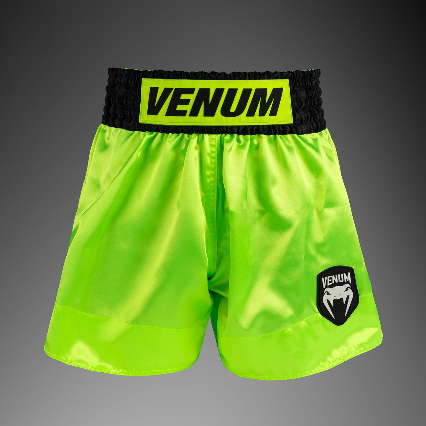 Venum Classic Evo 무에타이 쇼츠 – 네온 옐로우/블랙