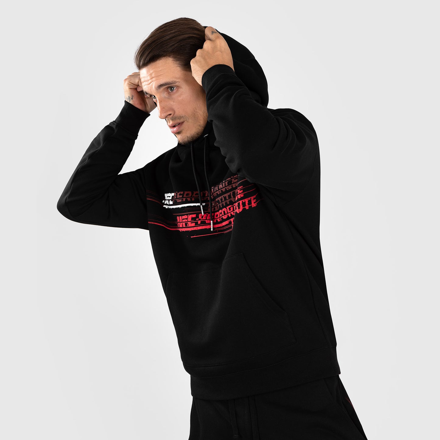 UFC Venum Performance Institute 2.0 남성용 후디 – 블랙/레드