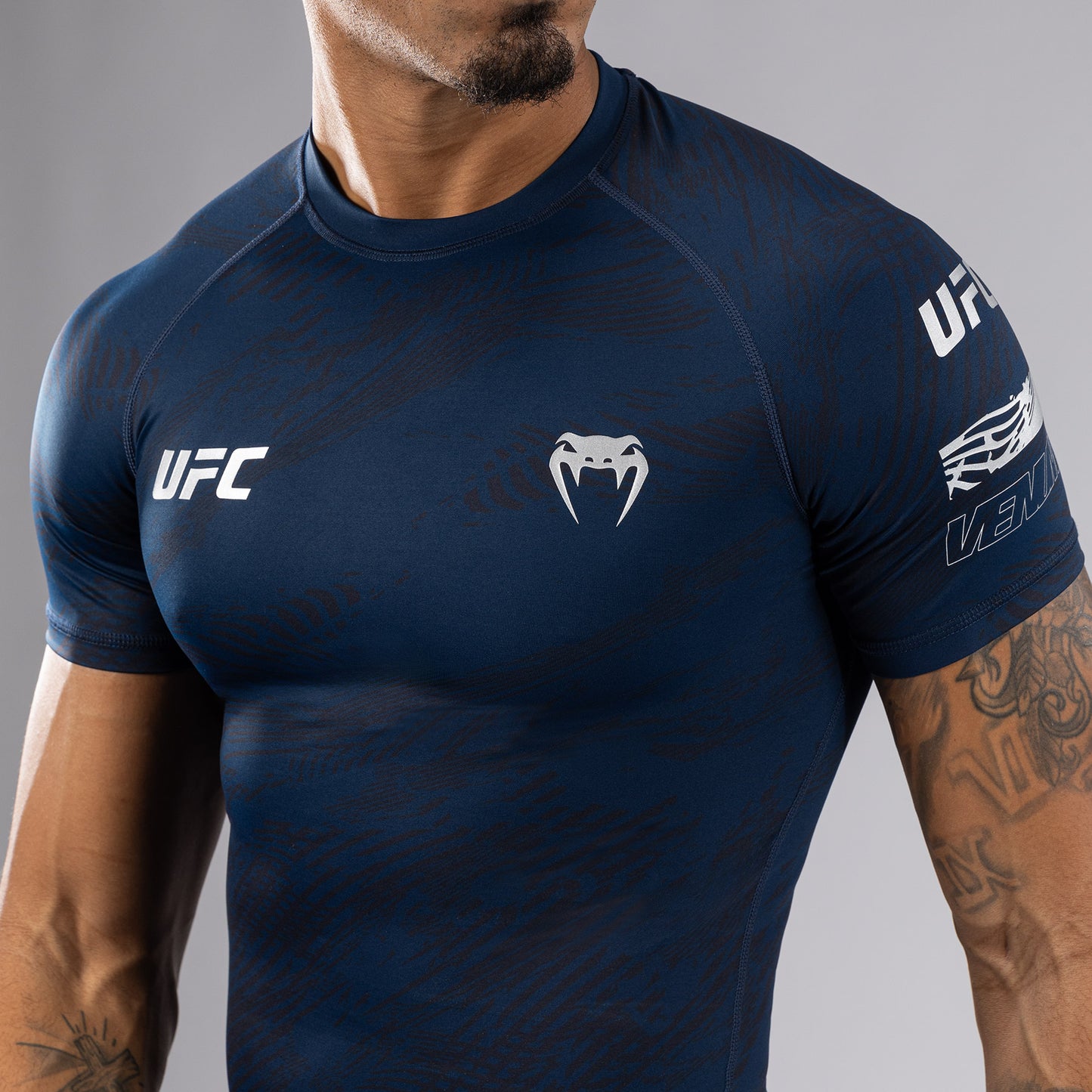 UFC Fusion by Venum Fight Week 남성용 퍼포먼스 반팔 래쉬가드 – 오션 그린