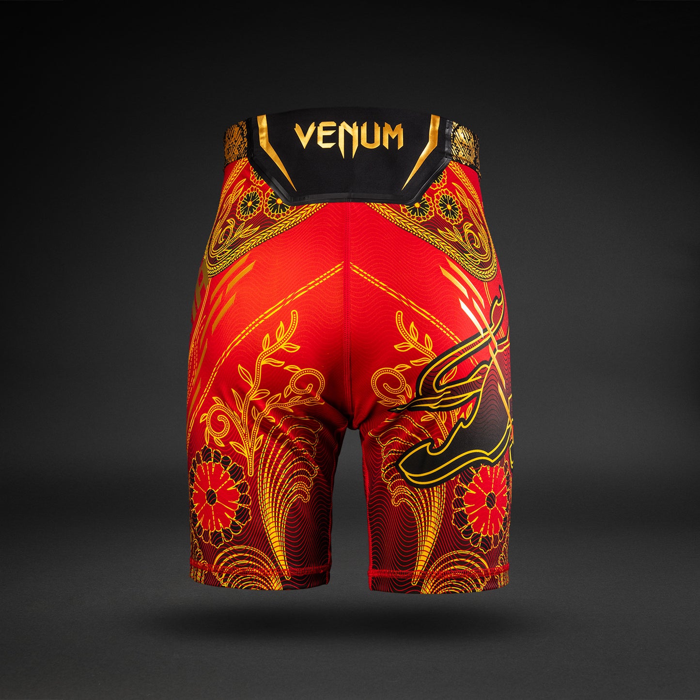 남성용 UFC Unrivaled by Venum 레드 Ilia 탑우리아 발리 투도 쇼츠