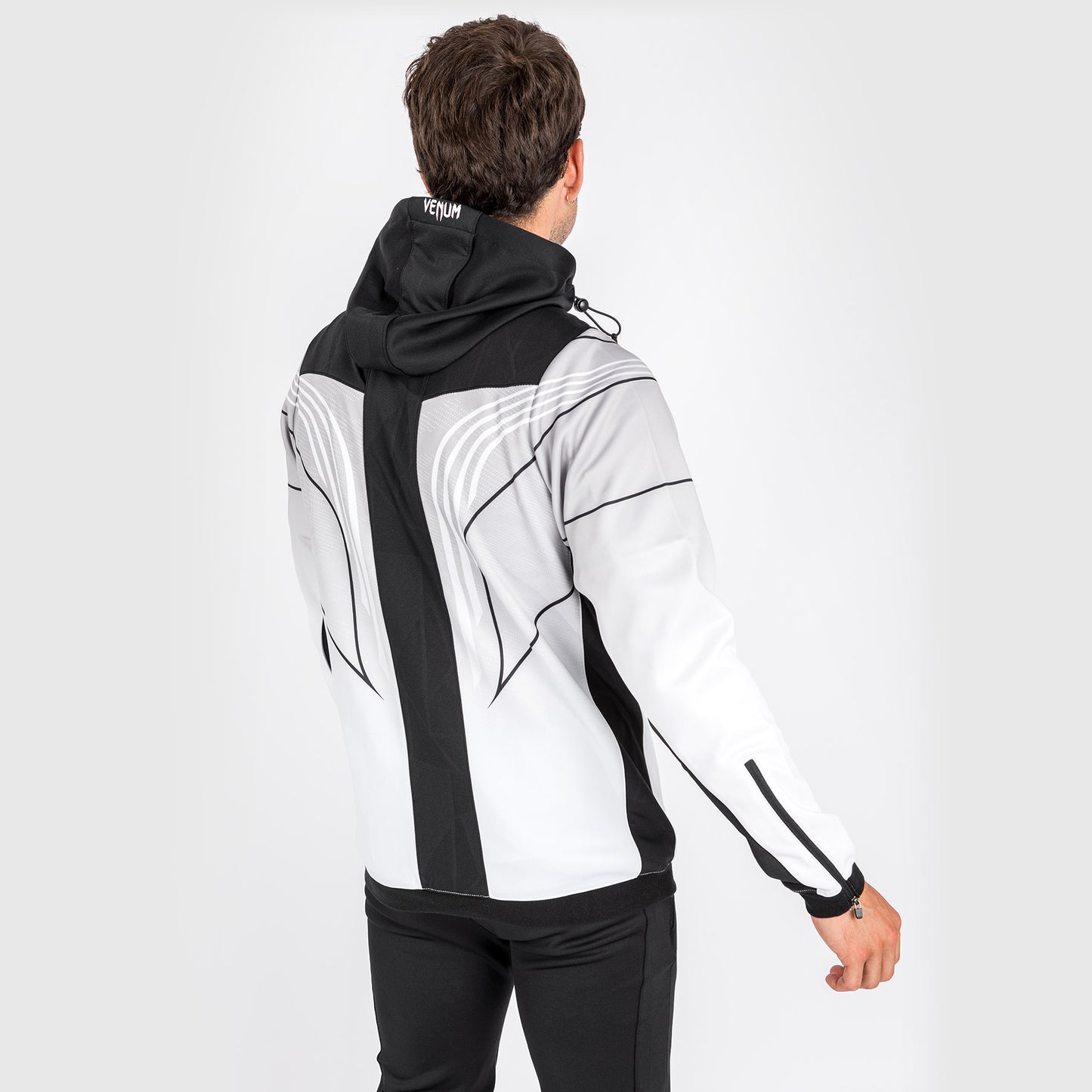 UFC Venum Authentic Fight Night 2.0 키트 by Venum 남성용 워크아웃 후디 – 화이트