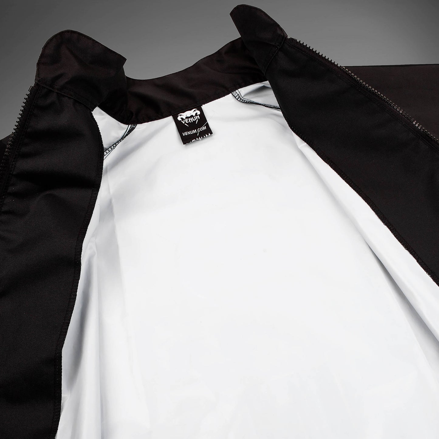 Venum Sauna Suit Giant – 블랙