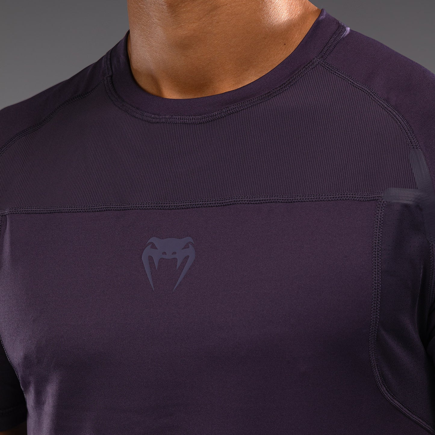 Venum G-Fit Air 남성용 드라이 테크 티셔츠 – 다크 퍼플