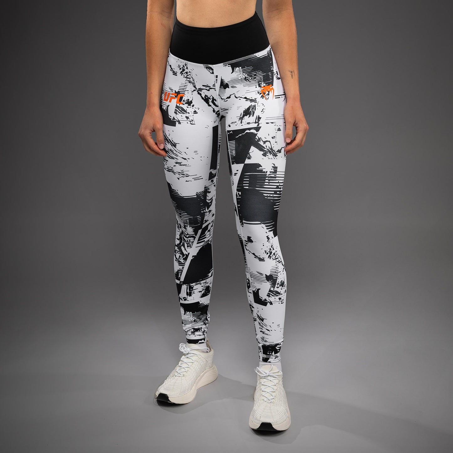 Women's UFC Zenith by Venum 화이트 오센틱 파이트 위크 레깅스