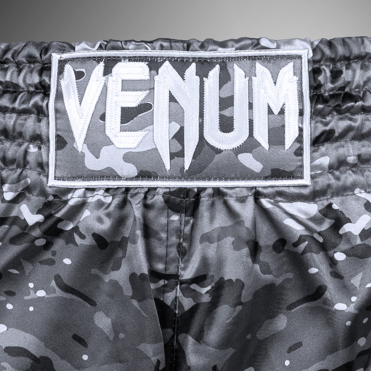 Venum Classic 무에타이 쇼츠 – 어반 카모