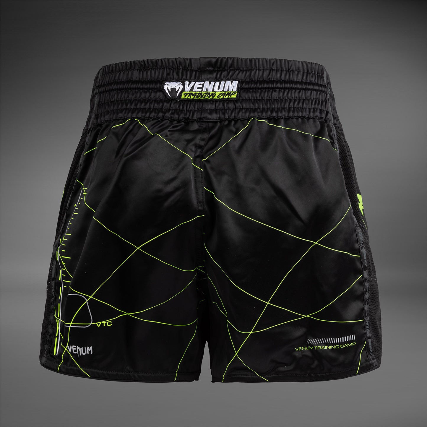 Venum Training Camp 4.0 무에타이 쇼츠 – 블랙/네온 옐로우