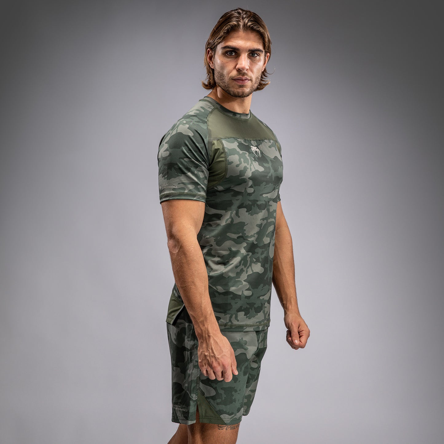 Venum G-Fit Air 남성용 드라이 테크 티셔츠 – 아미 카모