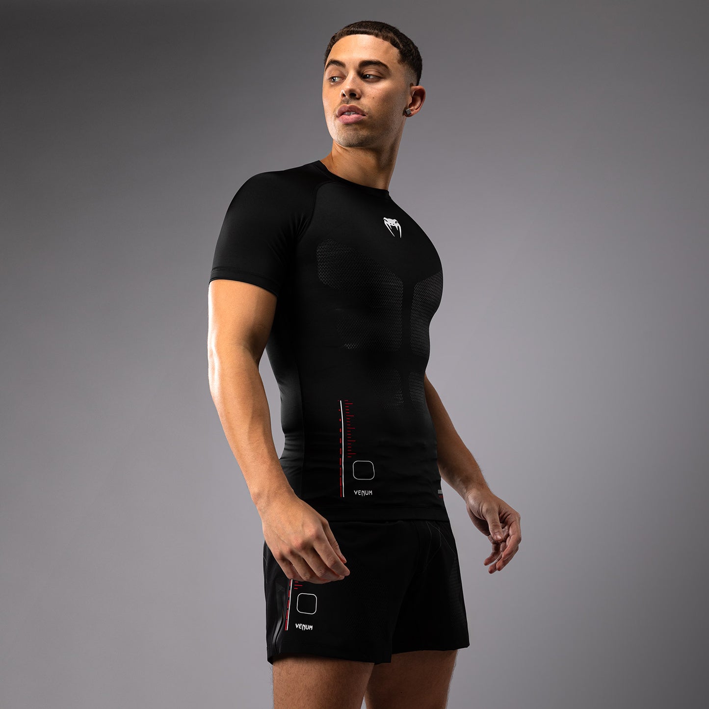 Venum Tactical XT 반팔 래쉬가드 – 블랙/파이어 레드
