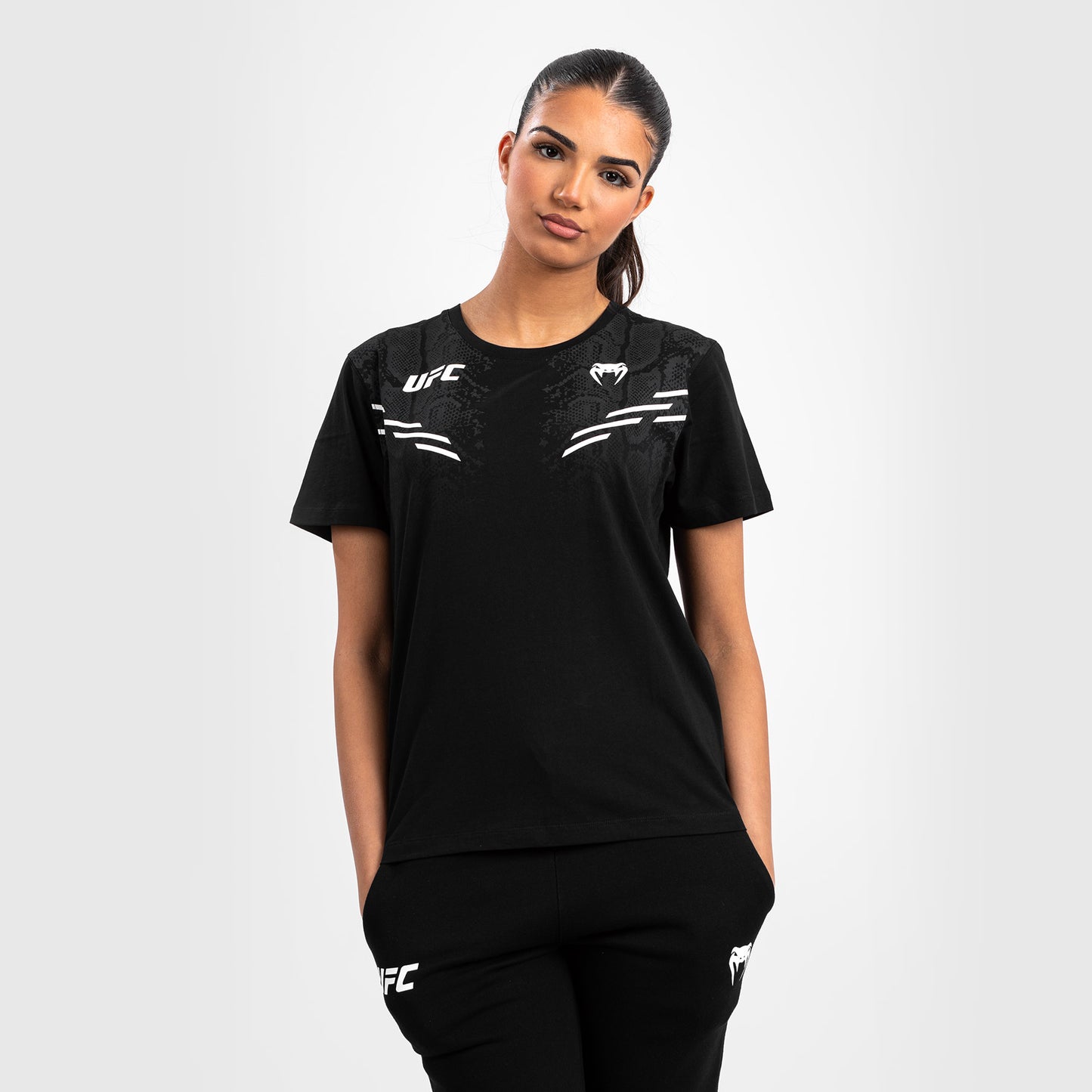 UFC Adrenaline by Venum Replica 여성용 반팔 티셔츠 – 블랙