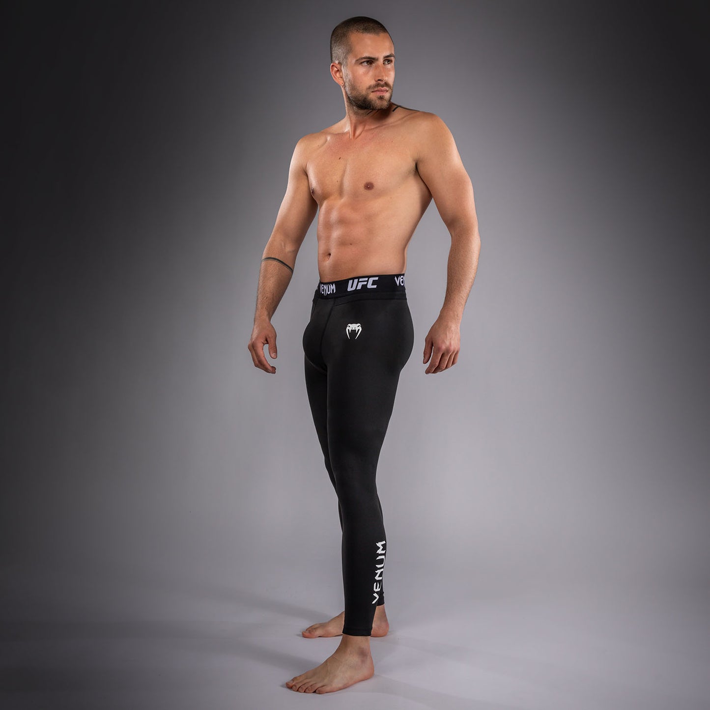 Venum UFC Unity by Venum Authentic Fight Week 남성 기능성 컴프레션 타이츠 - 블랙