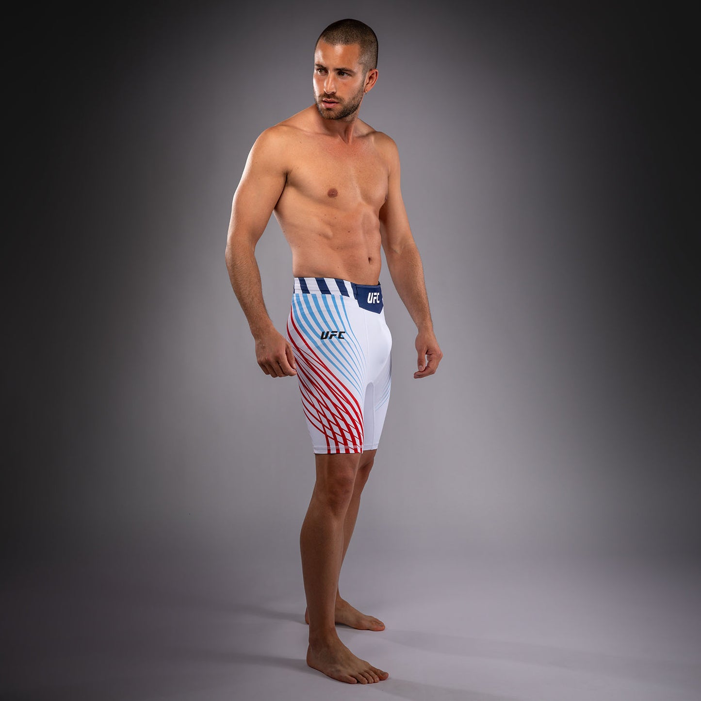 Official UFC Freedom 250 by Venum 남성용 Authentic Fight Night 발리 투도 쇼츠 - 화이트