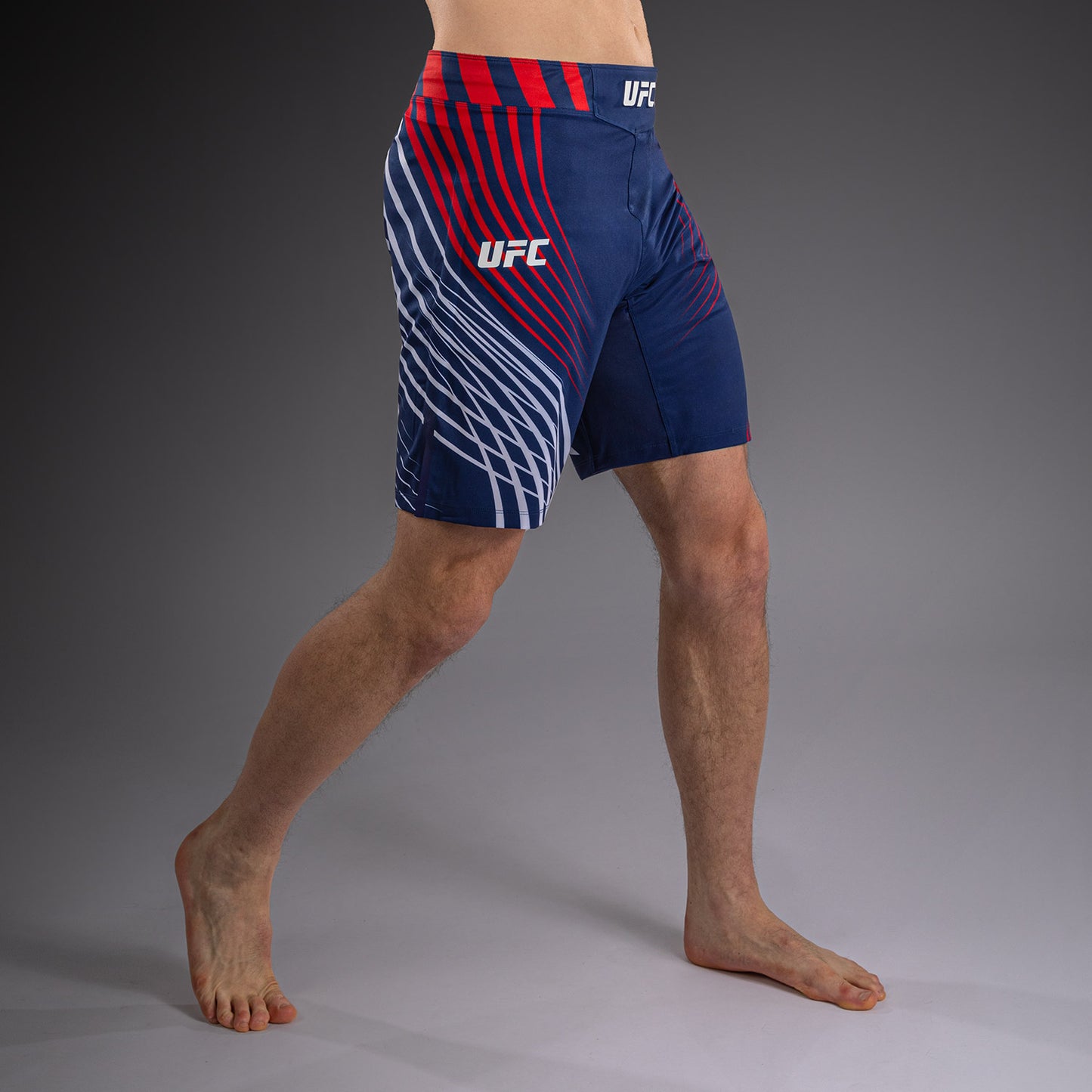 Official UFC Freedom 250 by Venum 남성용 Authentic Fight Night 파이트 쇼츠 롱 핏 - 블루