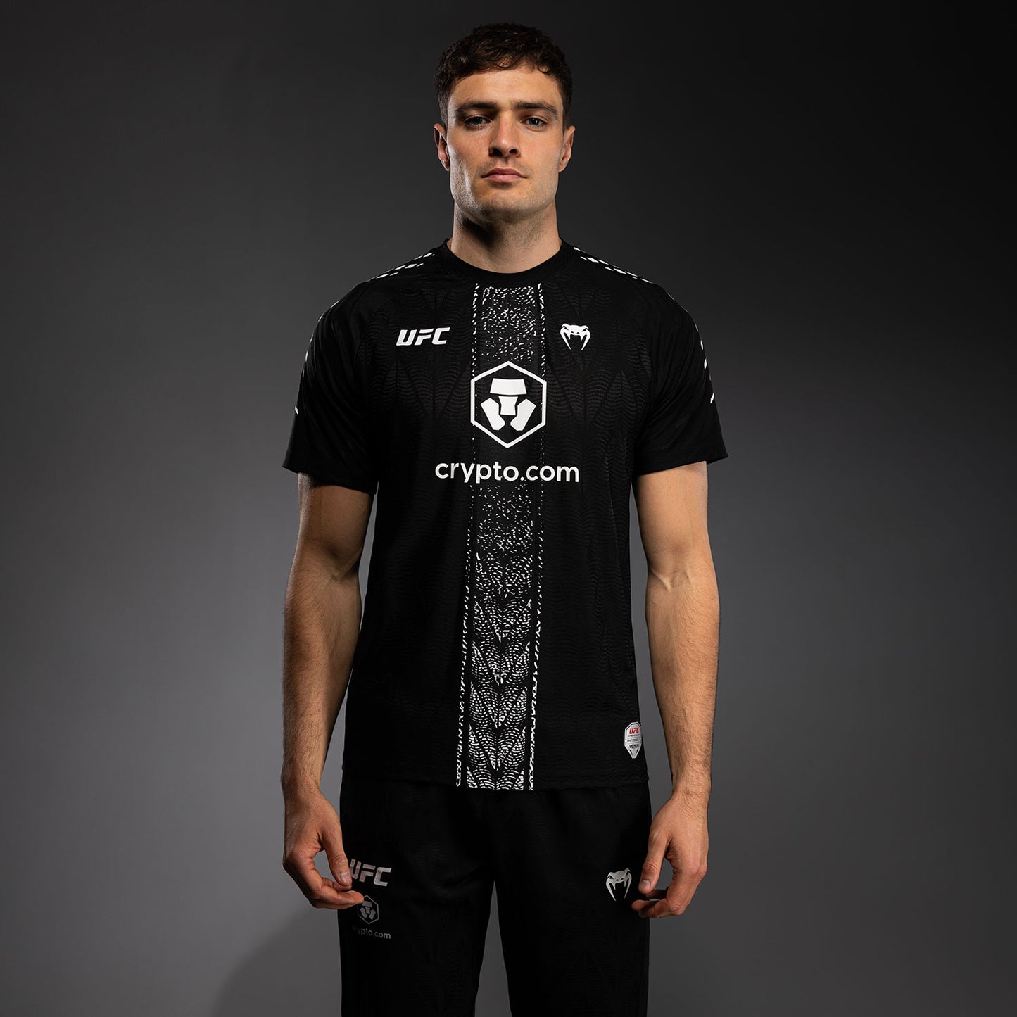남성용 UFC Zenith by Venum 블랙 어센틱 파이트 나이트 워크아웃 저지