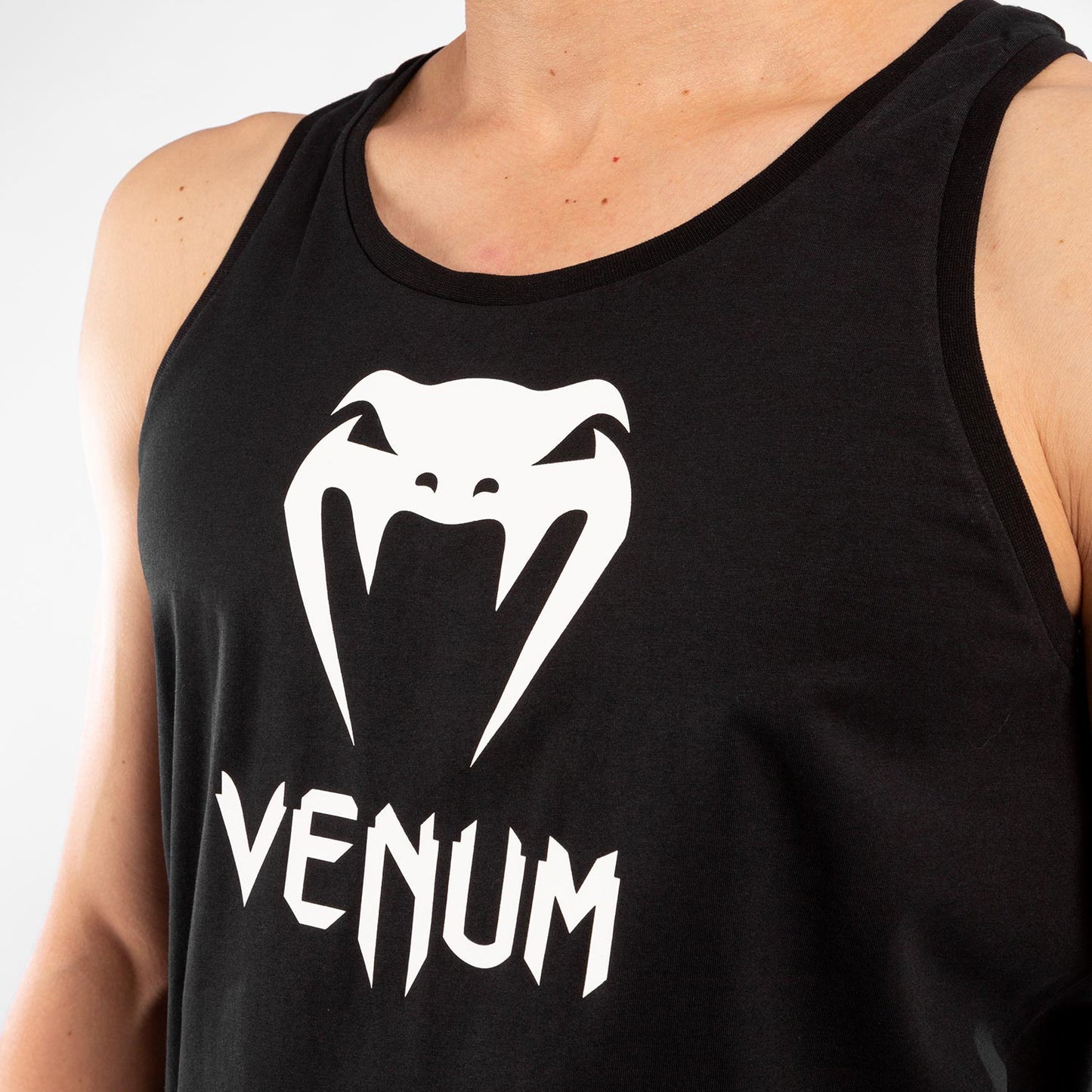 Venum Classic 탱크탑 – 블랙