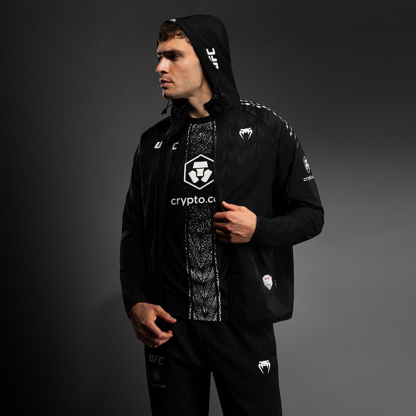 남성용 UFC Zenith by Venum 블랙 오센틱 파이트 나이트 워크아웃 후디