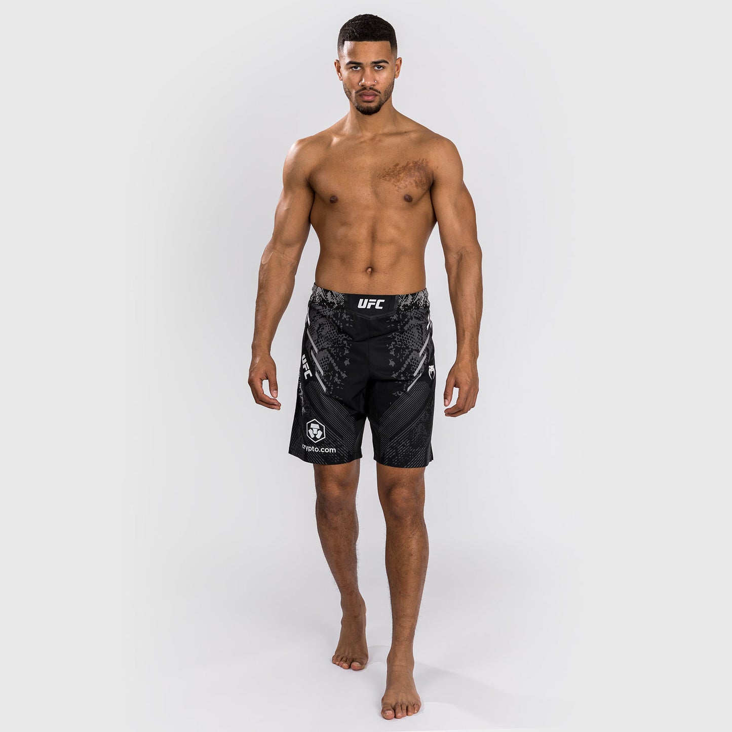 UFC Adrenaline by Venum 남성용 파이트 쇼츠 – 롱 핏 – 블랙