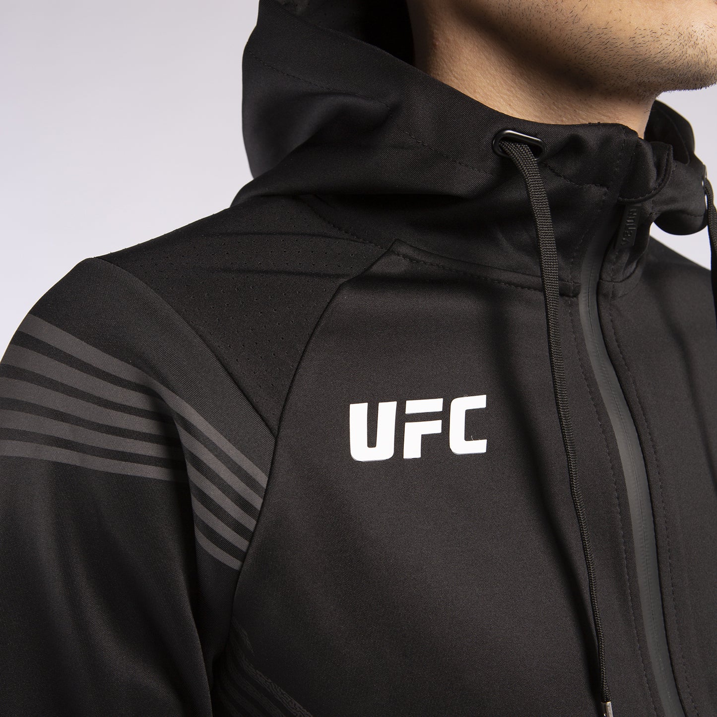 UFC Venum Pro Line 남성용 후디 – 블랙