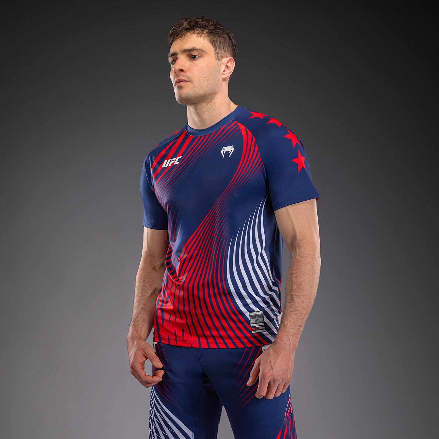 Official UFC Freedom 250 by Venum 남성용 Authentic Fight Night 워크아웃 저지 - 블루