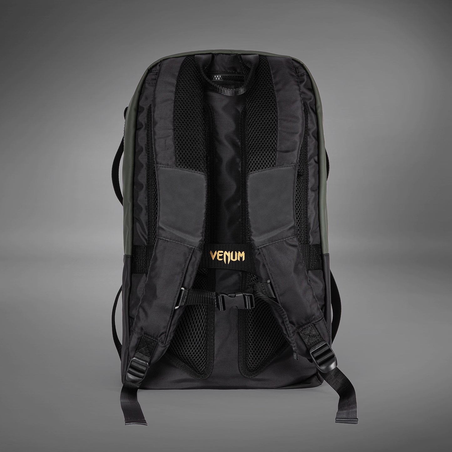 Venum Evo 2 백팩 (20-25L) – 블랙/카키