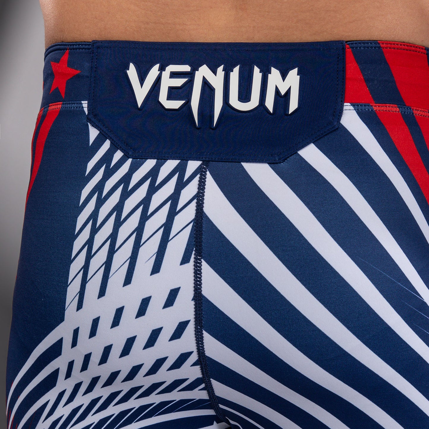 Official UFC Freedom 250 by Venum 남성용 Authentic Fight Night 발리 투도 쇼츠 - 블루