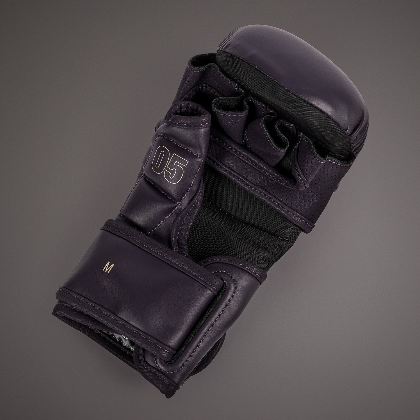 Venum Impact Evo MMA 스파링 글러브 – 다크 퍼플