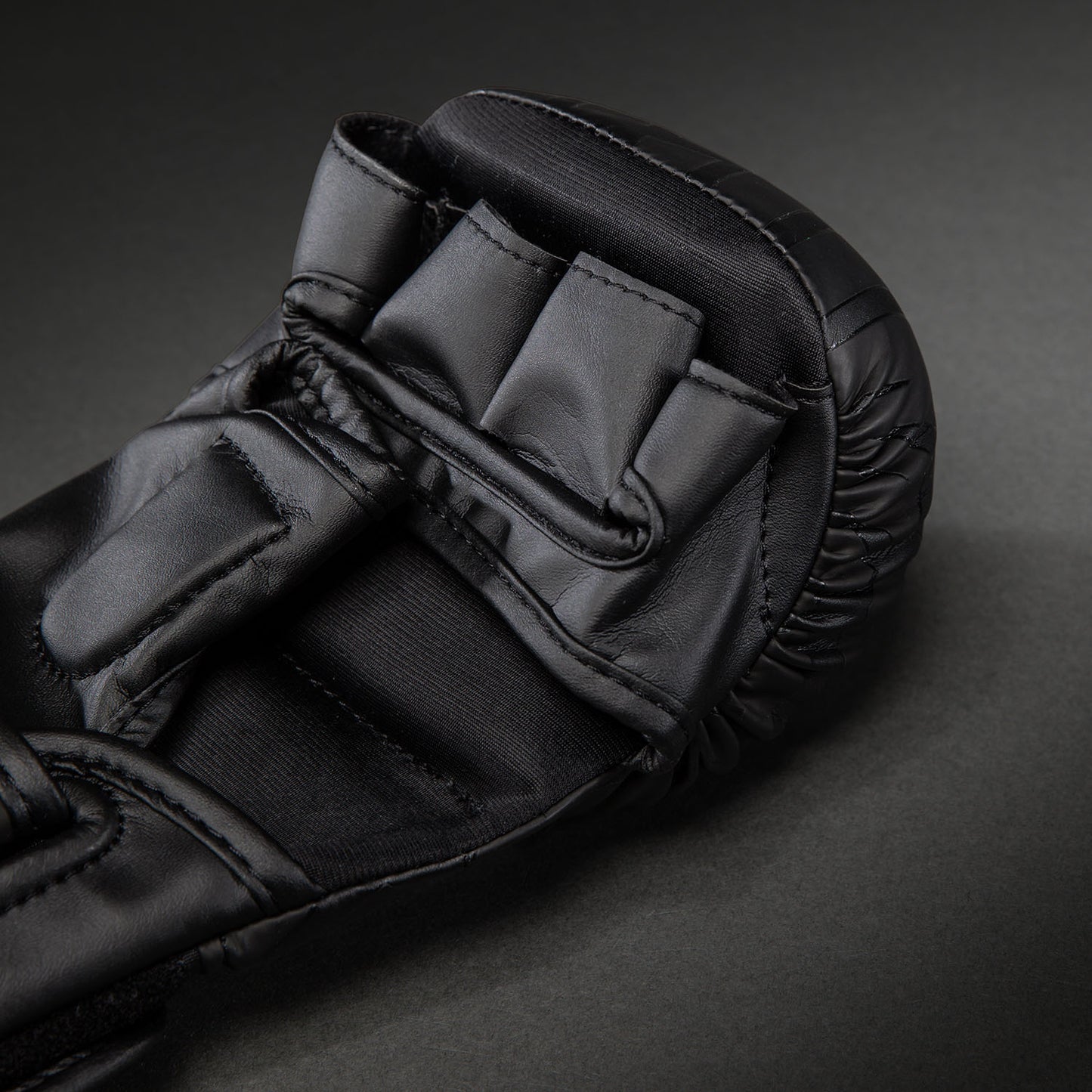 Venum Contender 1.5 XT 3D 스파링 글러브 - 블랙/골드