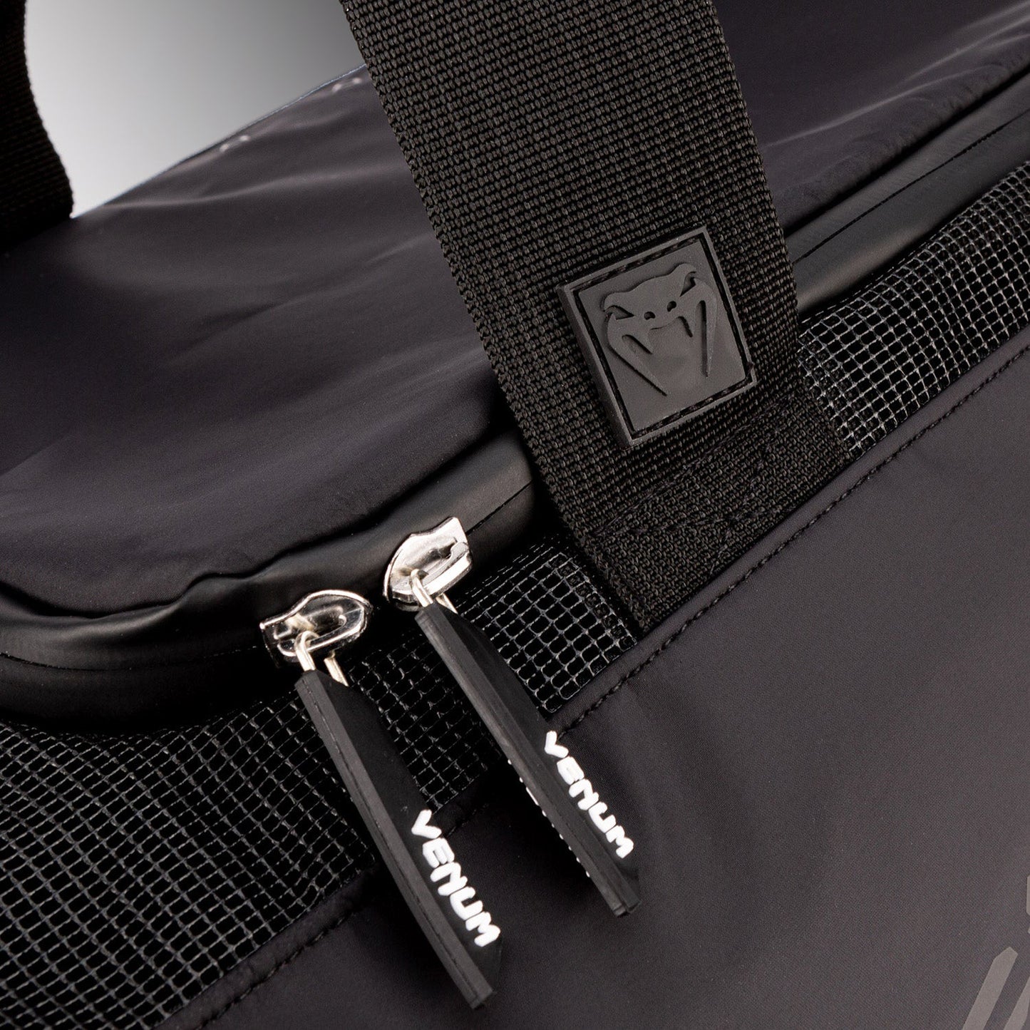 Venum Trainer Lite Evo 스포츠백 (48L)