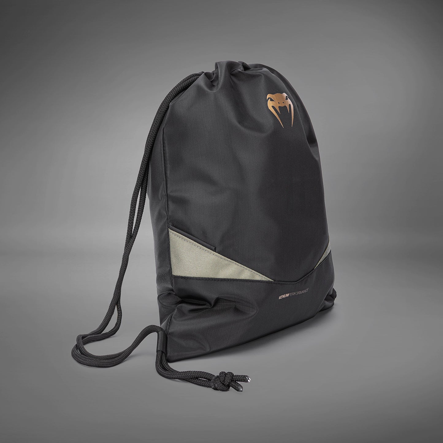 Venum Evo 2 드로스트링 백 (15-20L) – 블랙/카키