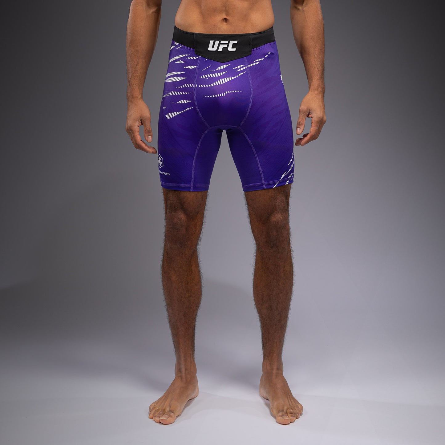 UFC Fusion by Venum Authentic Fight Night 남성용 발리 투도 쇼츠 – 퍼플