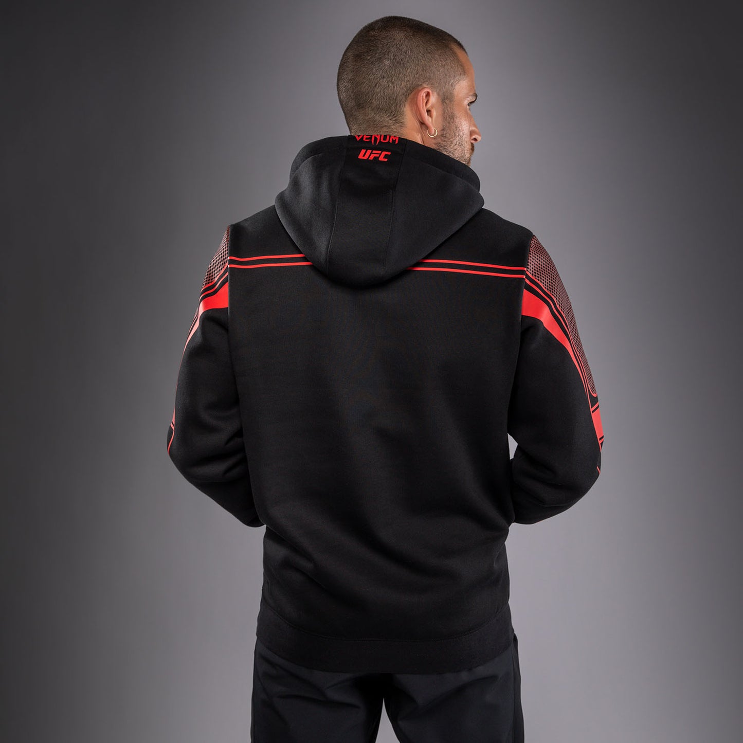 Venum UFC Unity by Venum Authentic Fight Week 남성 풀오버 후디 - 블랙