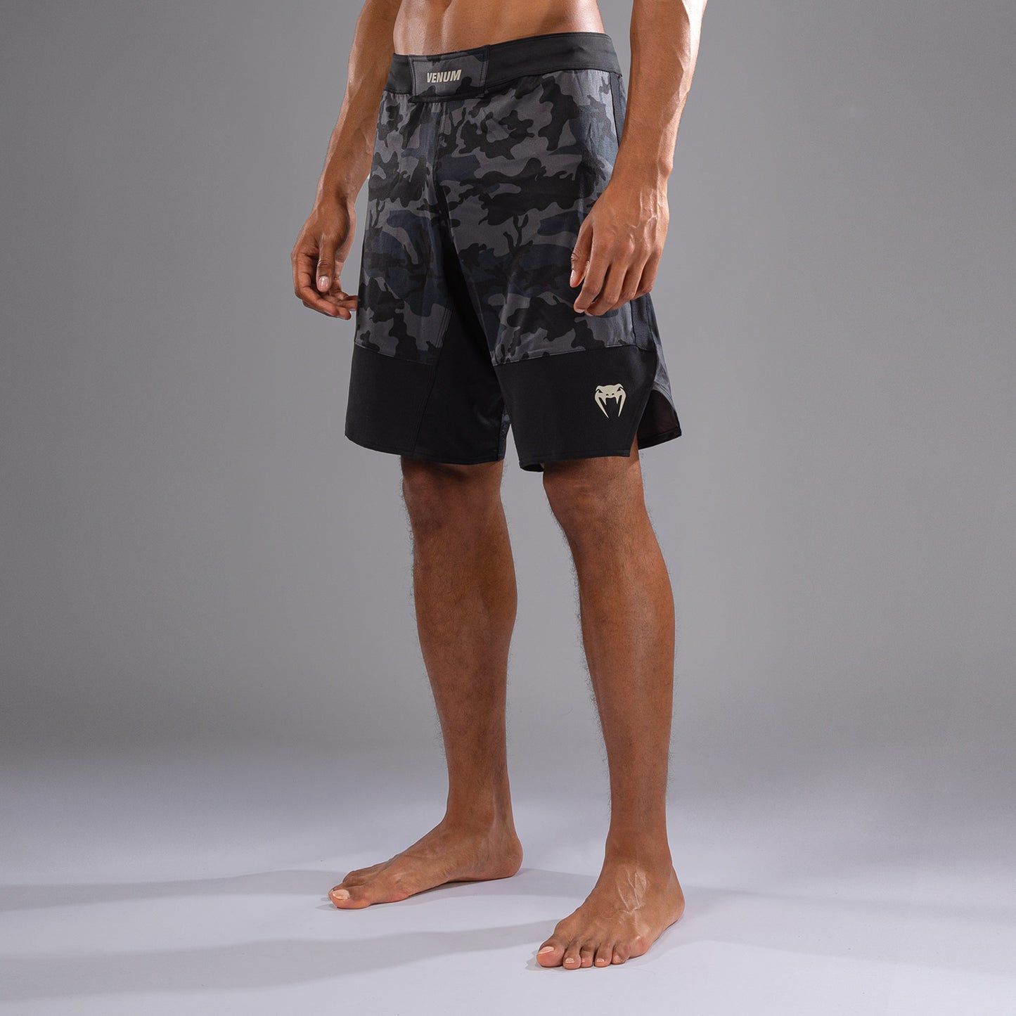 Venum G-Fit Air 남성용 파이트 쇼츠 – 디지털 어반 카모