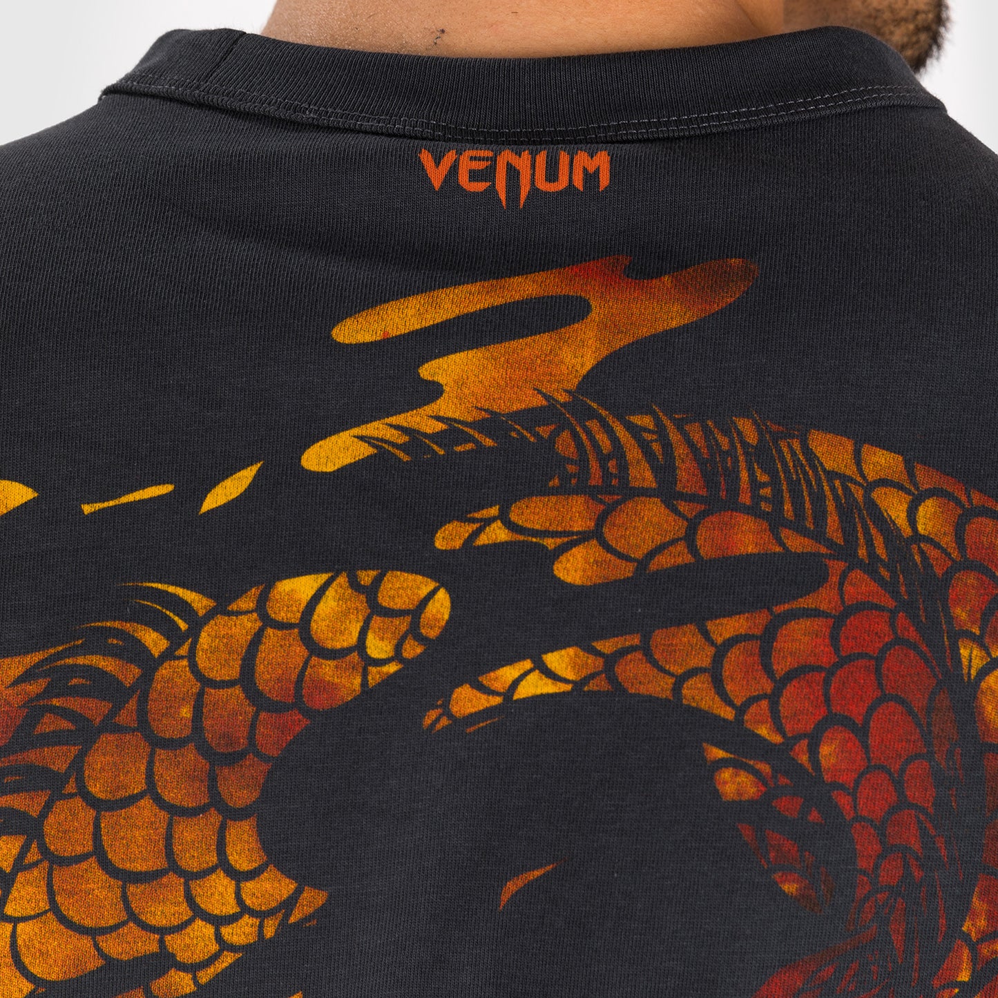 Venum Dragon’s Flight 남성용 티셔츠 – 볼케이노 레드