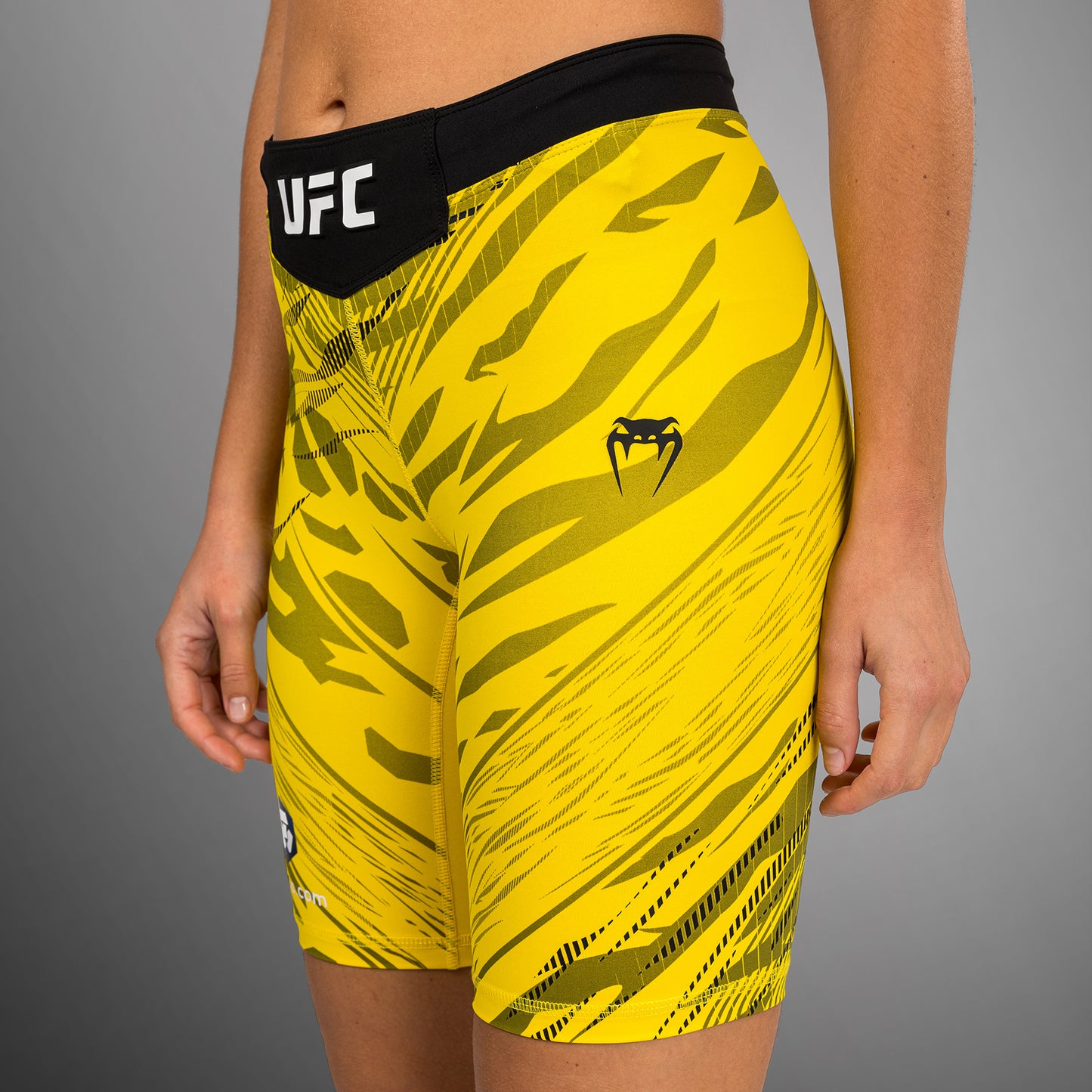UFC Fusion by Venum 여성용 발리 투도 쇼츠 – 롱 핏 – 옐로우